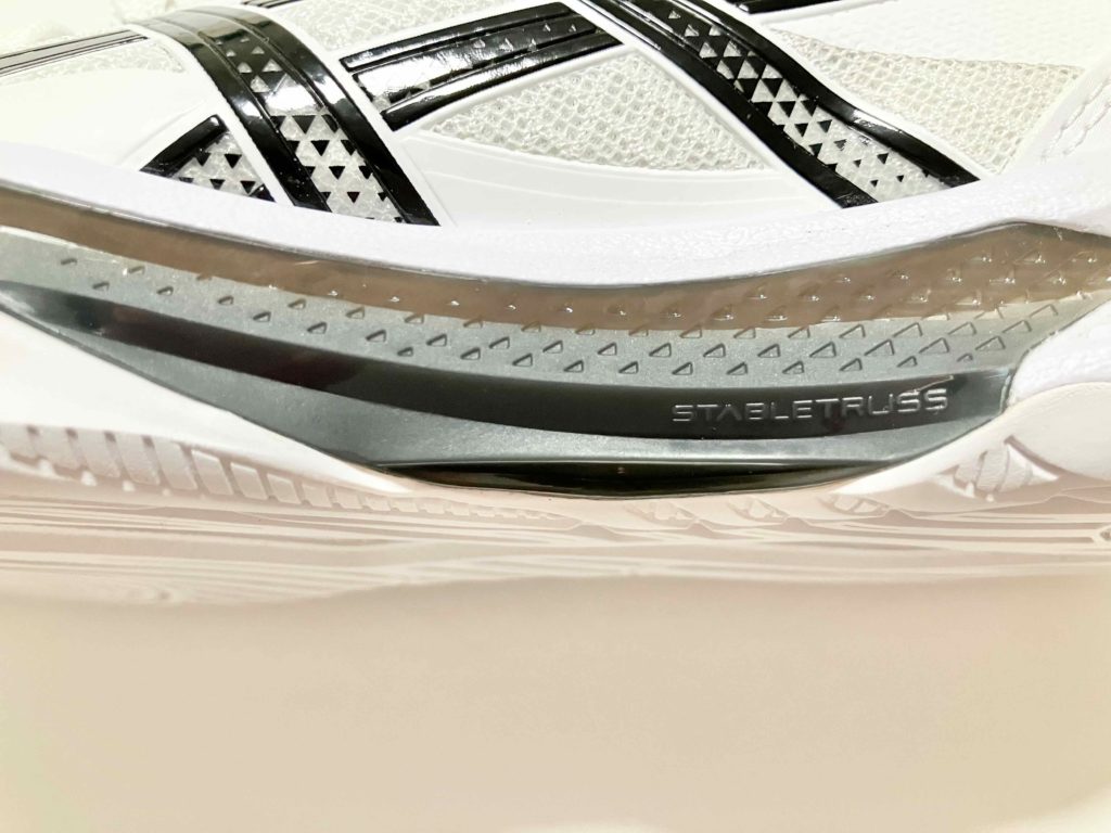 GEL-TACTIC 13_STABLETRUSS画像