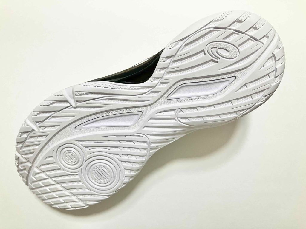 GEL-TACTIC 13_裏側アウトソール画像